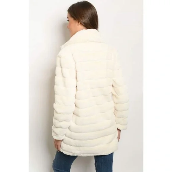 Faux Fur Collared, Long Buttoned Coat Ivory Large - Picture 4 of 6